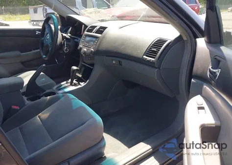 2004 Honda Accord 2.4 Ex from USA, damaged, VIN 1HGCM56654A100445